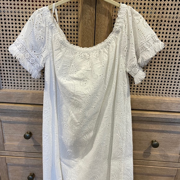 Lilly Pulitzer Dresses & Skirts - Women’s Lilly dress
